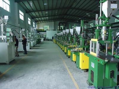 25T陶瓷专用立式注塑机 适用于各类陶瓷产品的高效成型解决方案